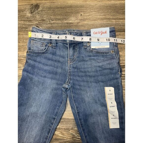 Girls' Mid-Rise Ultimate Stretch Skinny Jeans - Cat & Jack Light Blue 5. NWT. L - Picture 5 of 9